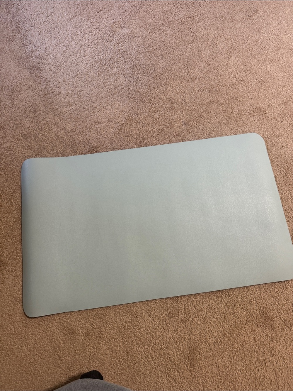 Desk mat